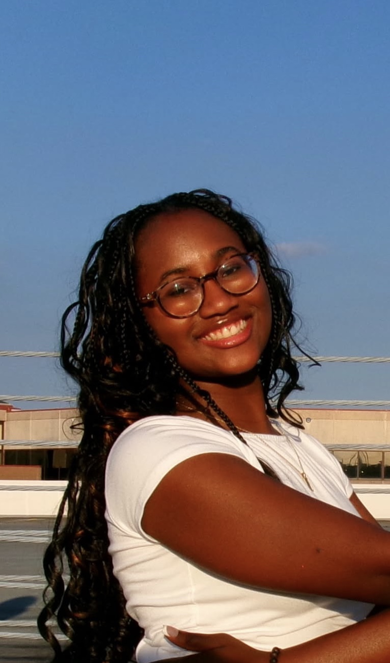 Headshot of Adrielle Mays